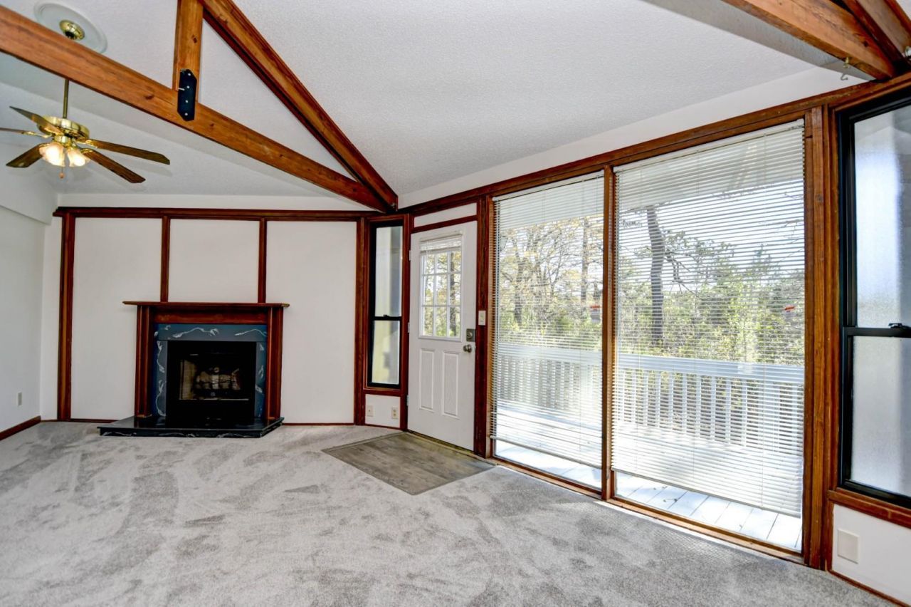 742 Tall Oaks Ct. Photo 5