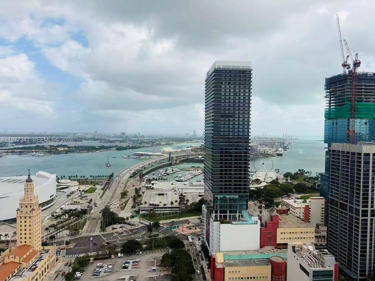 121 NE 5 St , Unit 1500, Miami, FL 33132 Photo