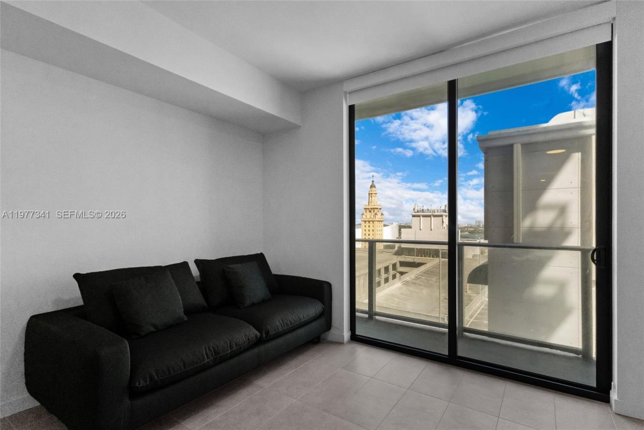 121 NE 5 St , Unit 1500, Miami, FL 33132 Photo