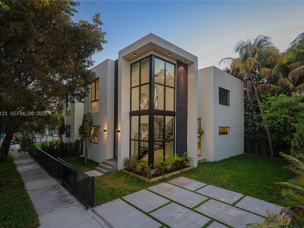 5802 NW 5th Av, Miami, FL 33127