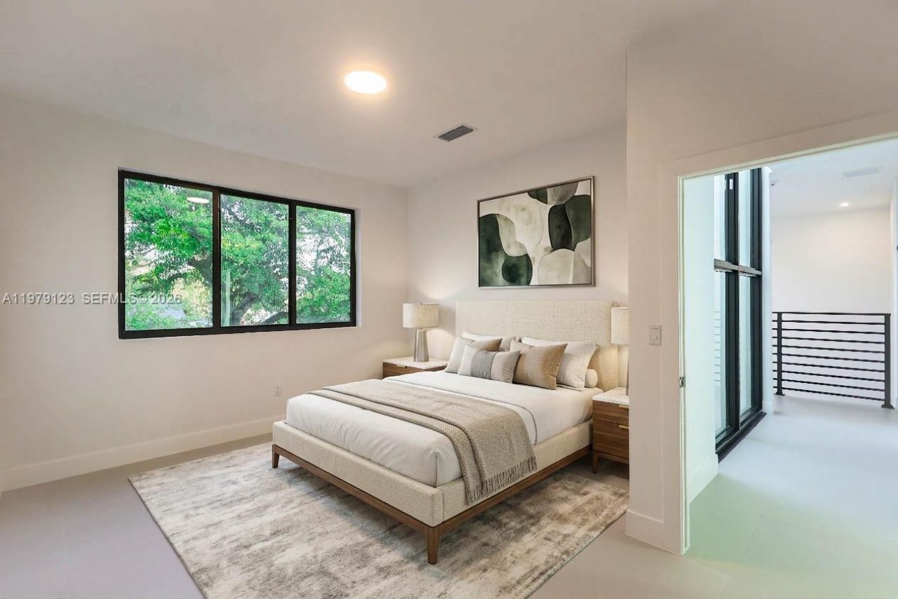 5802 NW 5th Av , Miami, FL 33127 Photo