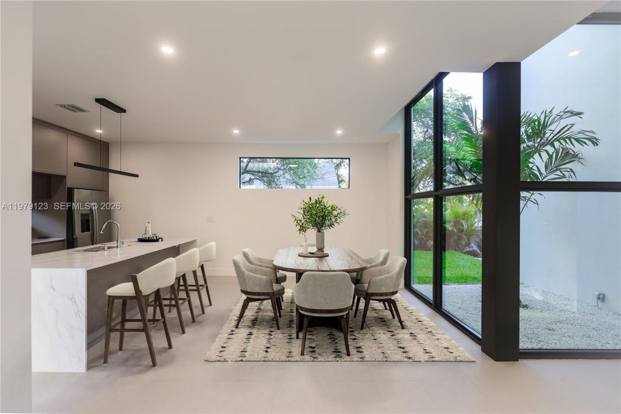 5802 NW 5th Av , Miami, FL 33127 Photo