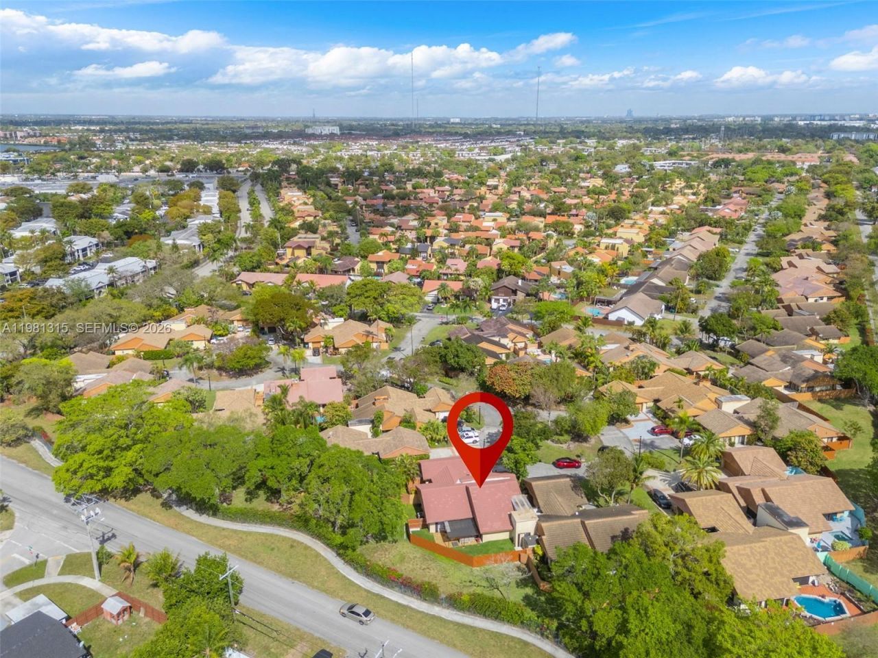 19951 NE 10th Place Way , Miami, FL 33179 Photo