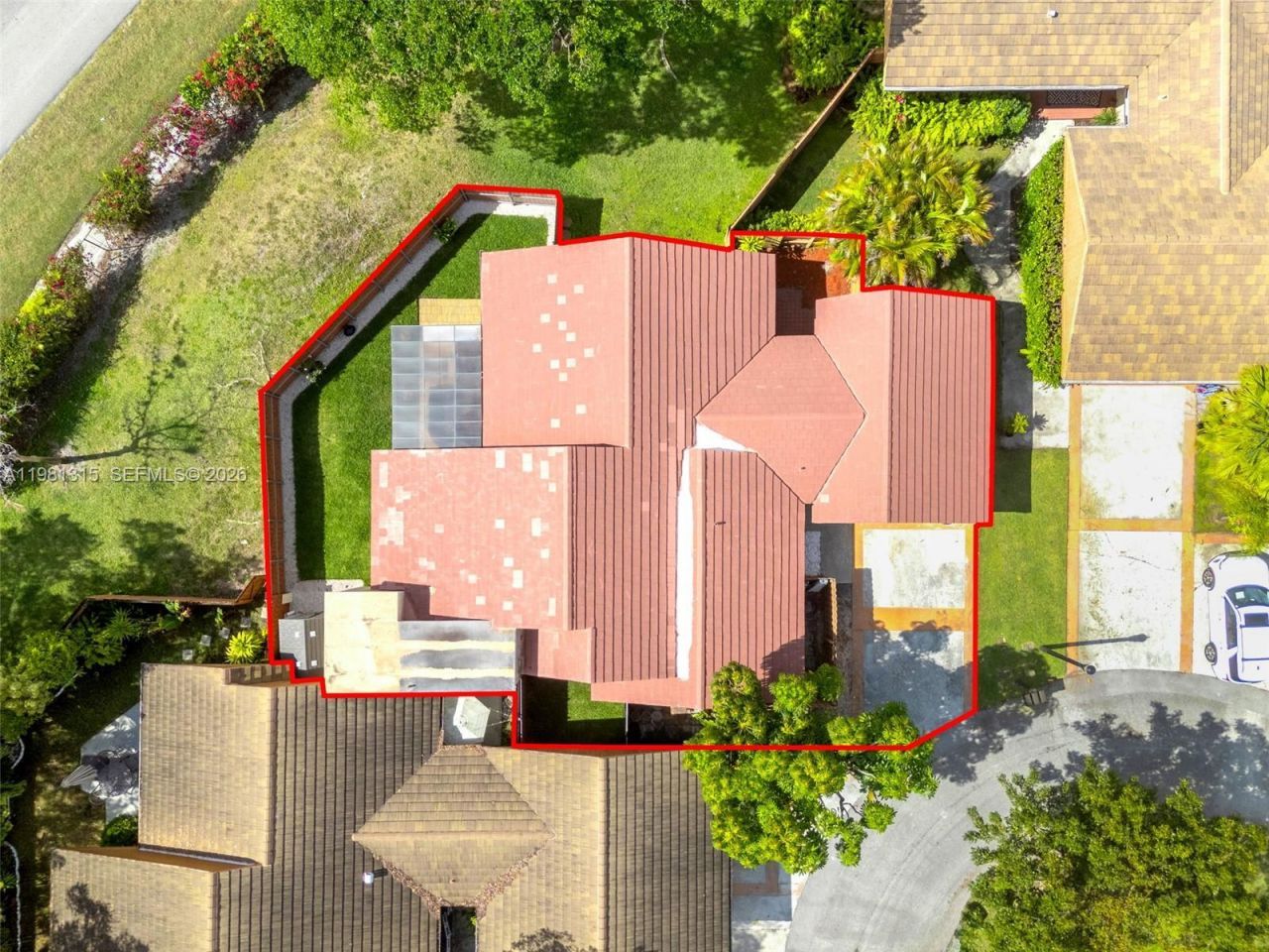 19951 NE 10th Place Way , Miami, FL 33179 Photo