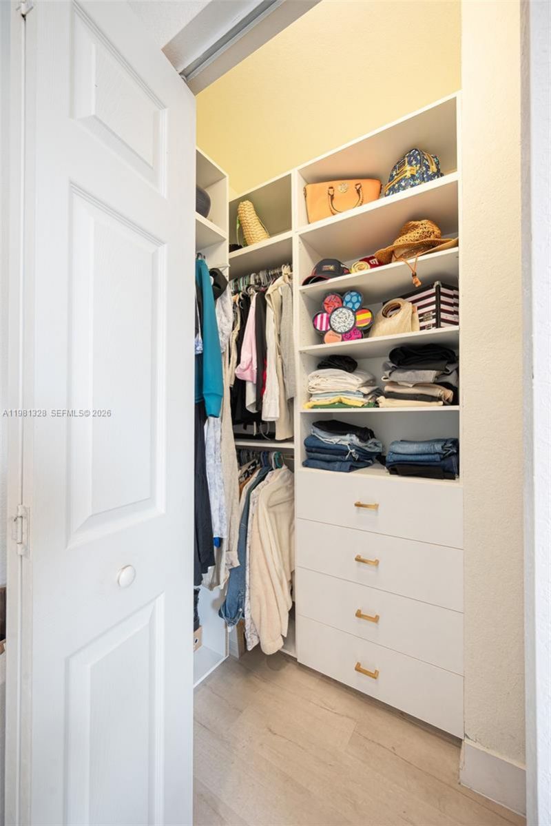 3438 W 104th Ter , Hialeah, FL 33018 Photo