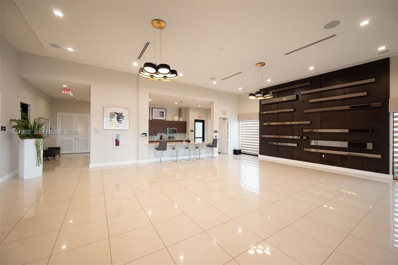 3438 W 104th Ter , Hialeah, FL 33018 Photo