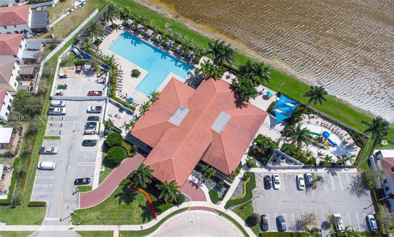 3438 W 104th Ter , Hialeah, FL 33018 Photo