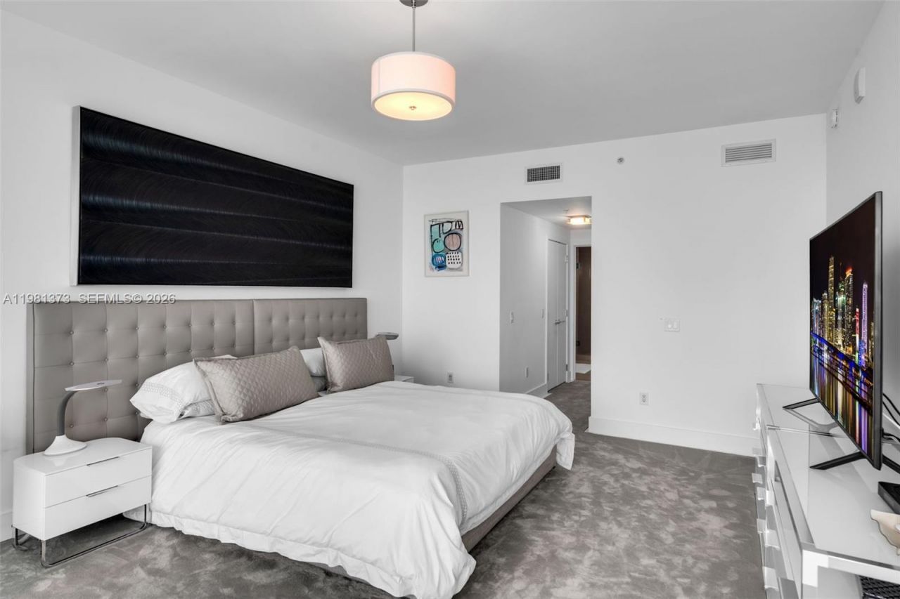 6899 Collins Ave , Unit 1602, Miami Beach, FL 33141 Photo