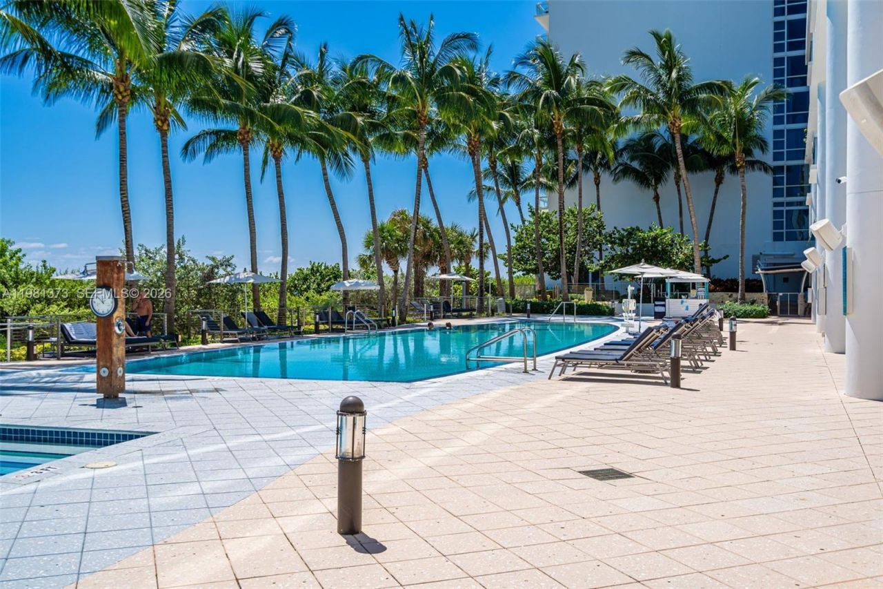 6899 Collins Ave , Unit 1602, Miami Beach, FL 33141 Photo