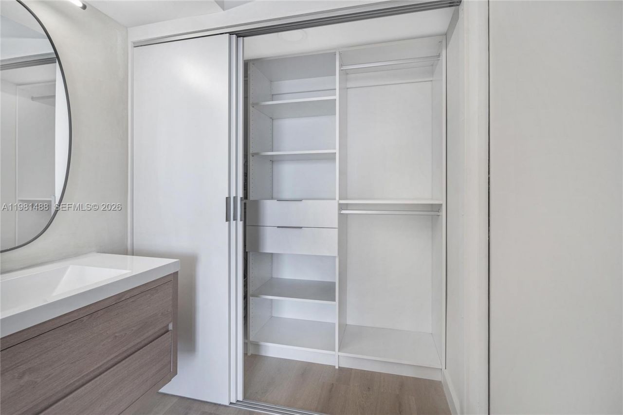 19101 NE 36th Ct , Unit 2604, Aventura, FL 33180 Photo