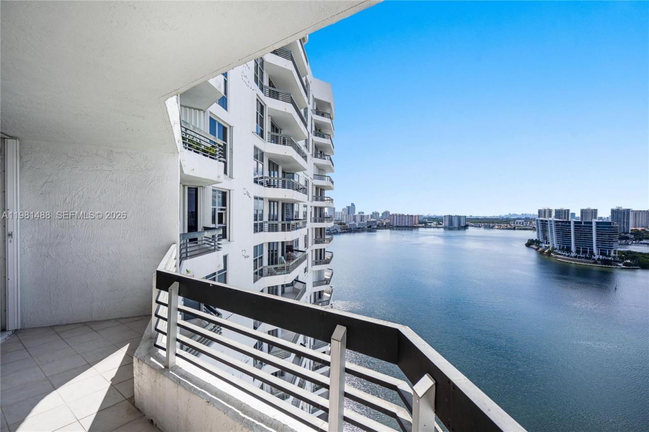 19101 NE 36th Ct , Unit 2604, Aventura, FL 33180 Photo