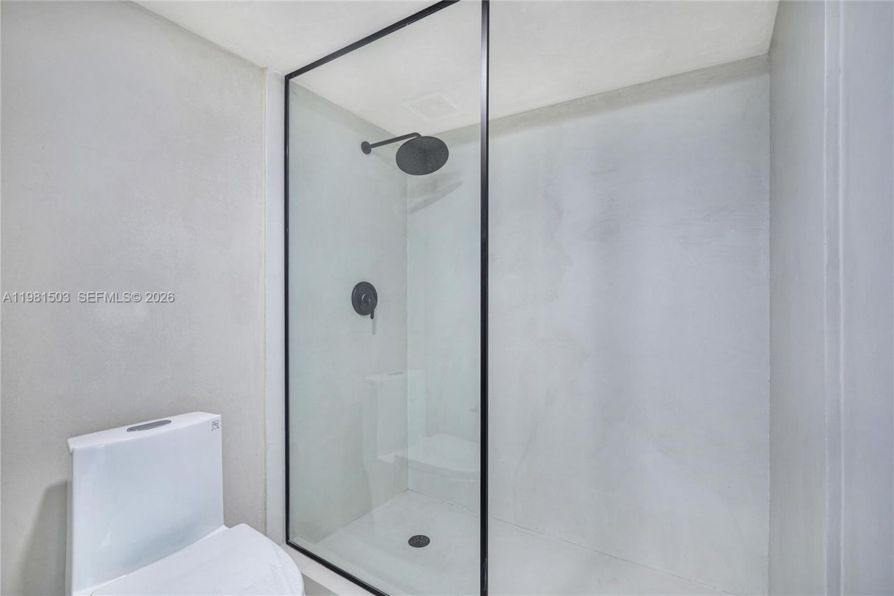 19101 NE 36th Ct, Unit 2604, Aventura, FL 33180 Photo