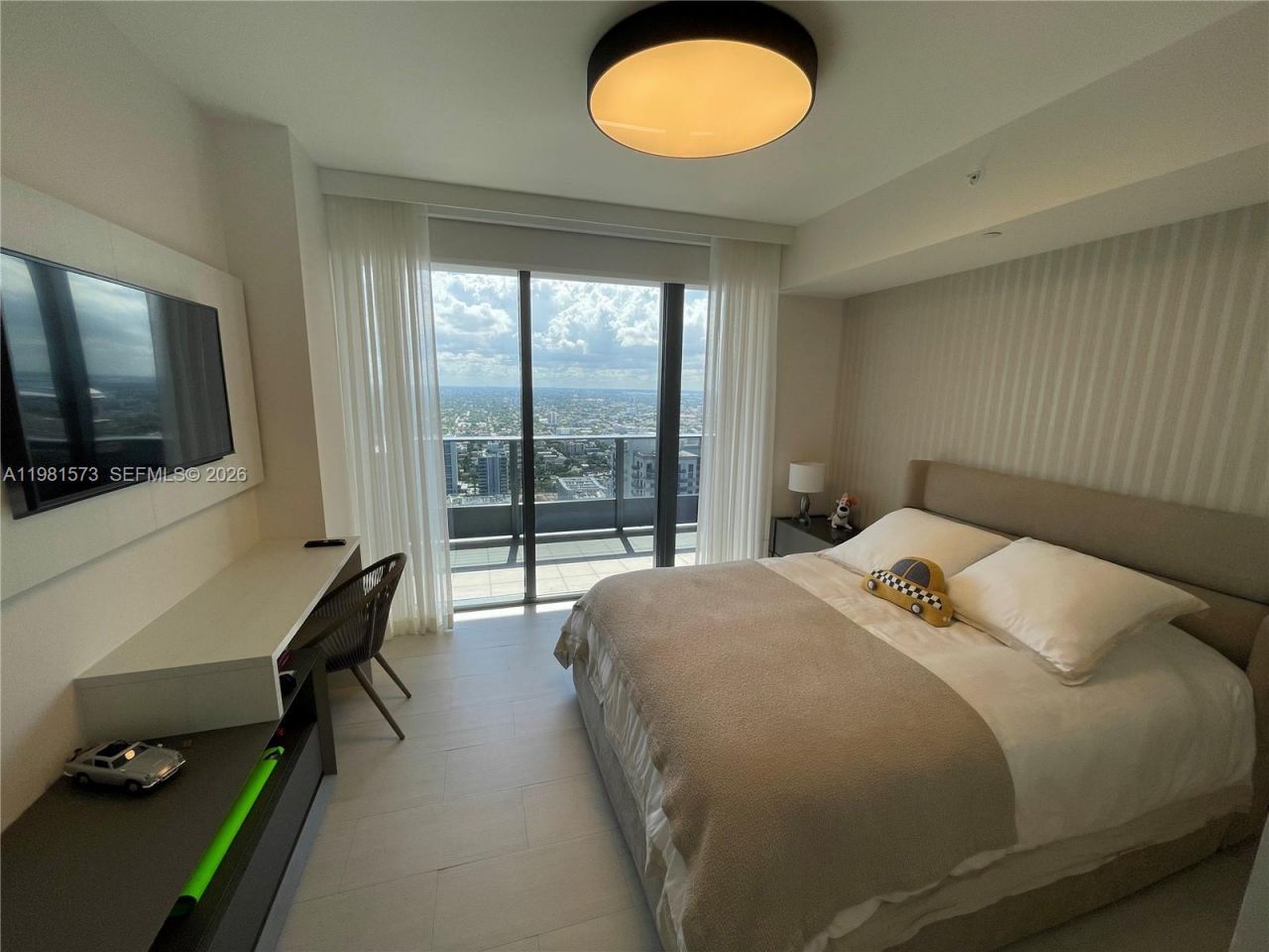1000 Brickell Plaza, Unit 4410, Miami, FL 33131 Photo