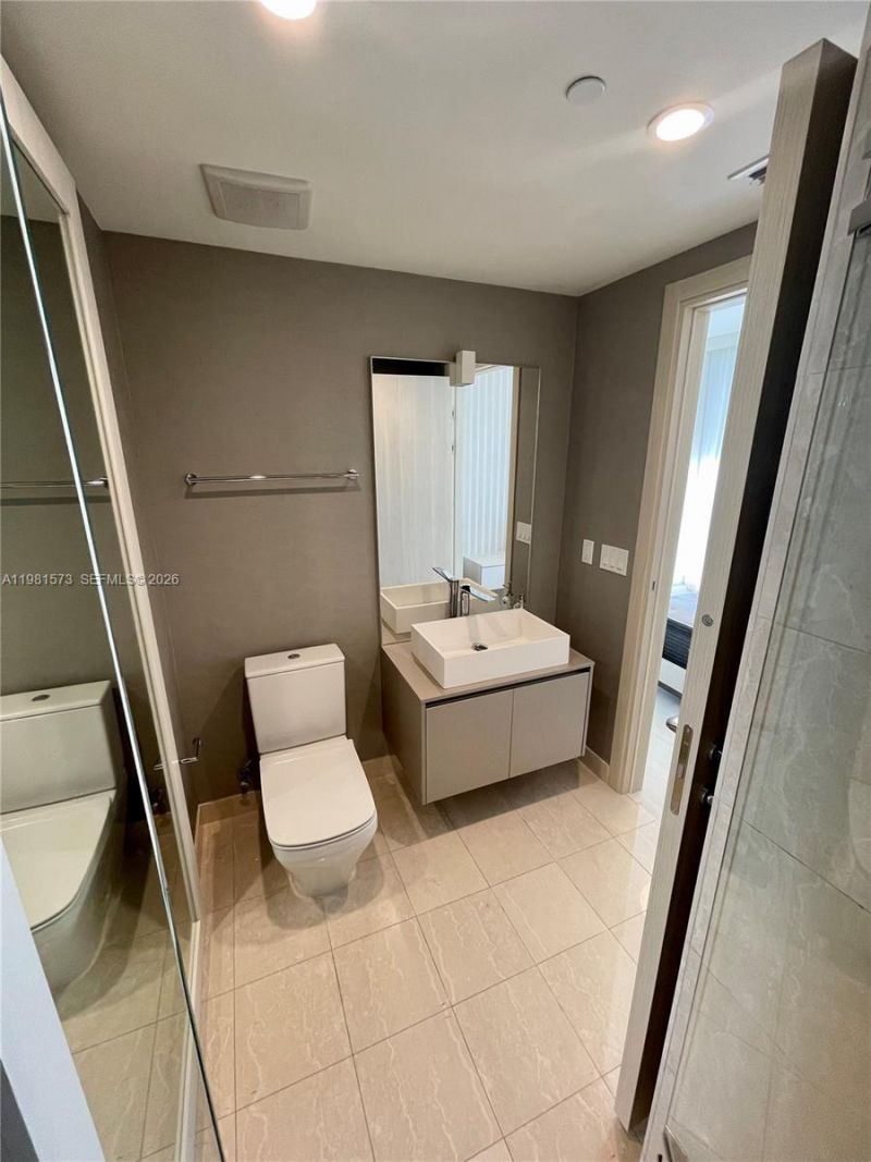 1000 Brickell Plaza, Unit 4410, Miami, FL 33131 Photo