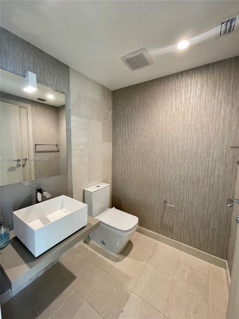 1000 Brickell Plaza, Unit 4410, Miami, FL 33131 Photo