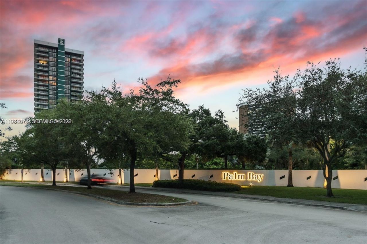 780 NE 69th St , Unit 2201, Miami, FL 33138 Photo