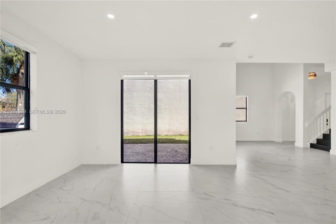 9243 SW 227th Ter , Unit 9243, Cutler Bay, FL 33190 Photo