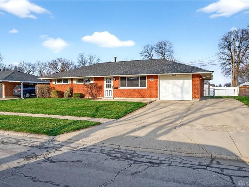 4515 Harbison Street, West Carrollton, OH 45439 Photo 2