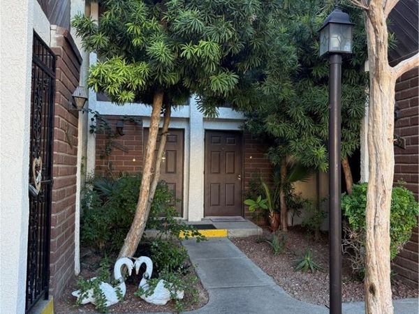 4429 Shortleaf Street , Las Vegas, NV 89119