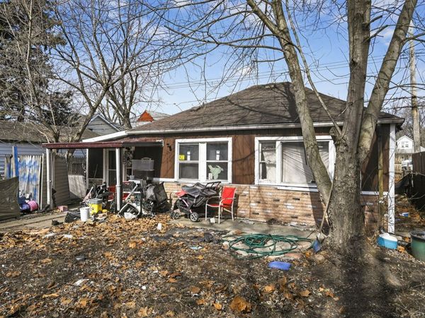 7559 Toepfer Road, Warren, MI 48091