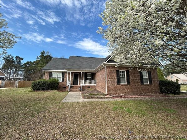 889 Louisiana Drive , Raeford, NC 28376