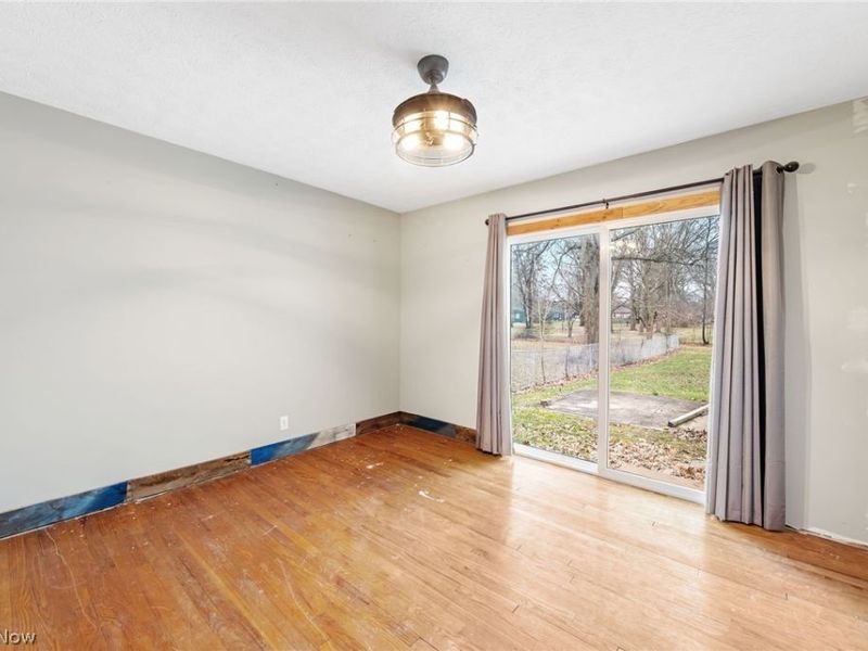 3290 NW Sweitzer Street NW, Uniontown, OH 44685 Photo 17