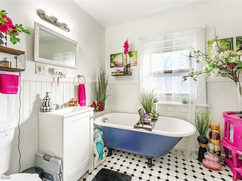 1303 Castle Avenue, Cleveland, OH 44113 Photo 13