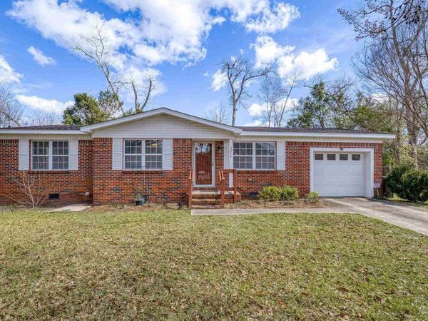 3844 Stefani Rd, Cantonment, FL 32533