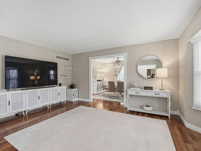 5445 Pine Vista Court, West Chester, OH 45069 Photo 11