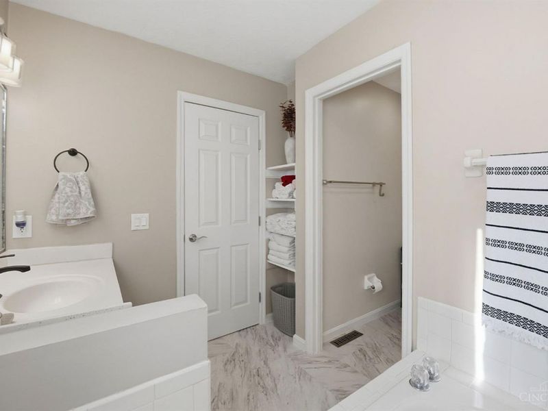 5445 Pine Vista Court, West Chester, OH 45069 Photo 49