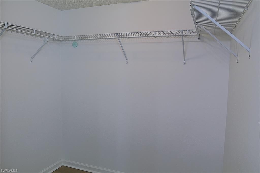 5708 Deauville Cir, Unit J203, Naples, FL 34112 Photo