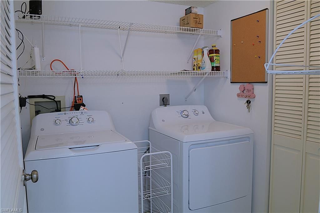 5708 Deauville Cir, Unit J203, Naples, FL 34112 Photo