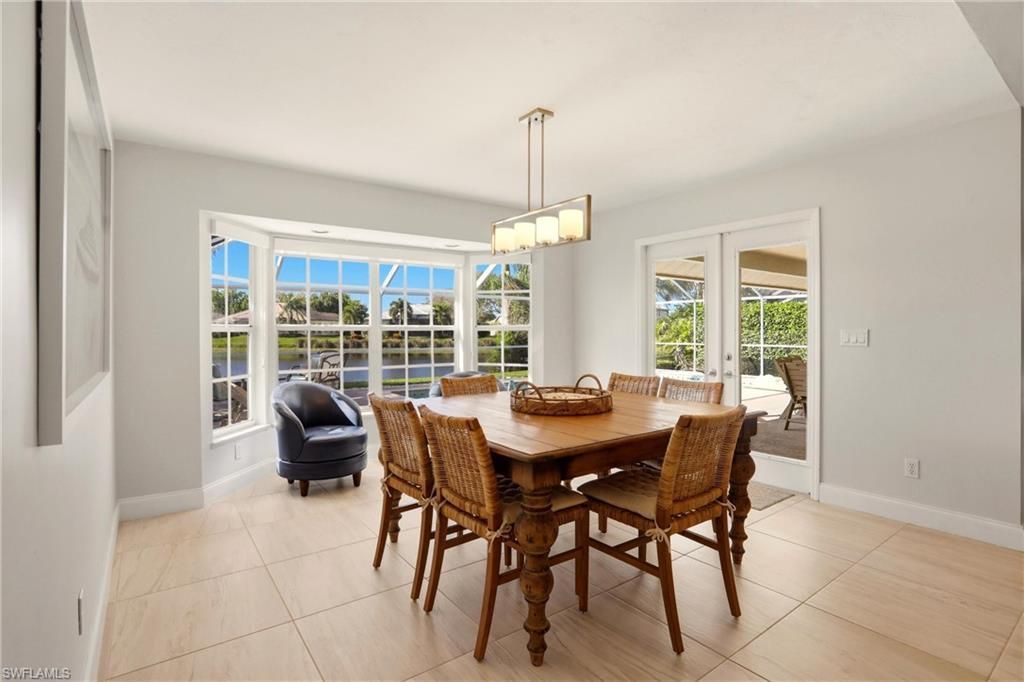 4282 Longshore Way N, Naples, FL 34119 Photo