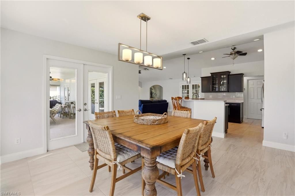 4282 Longshore Way N, Naples, FL 34119 Photo