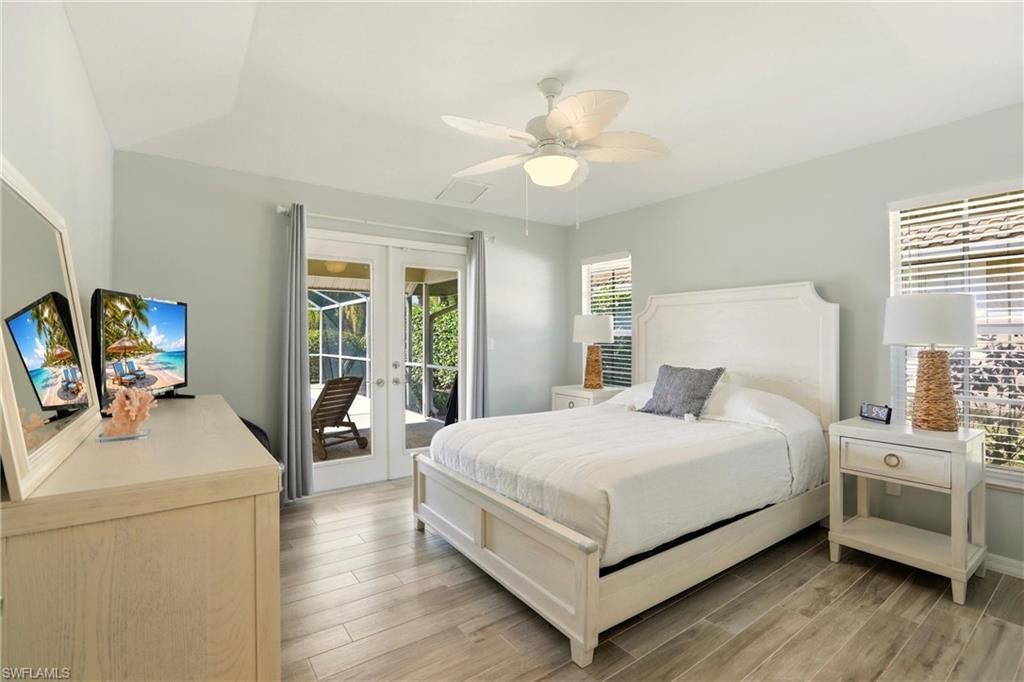 4282 Longshore Way N, Naples, FL 34119 Photo