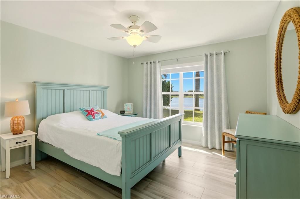 4282 Longshore Way N, Naples, FL 34119 Photo