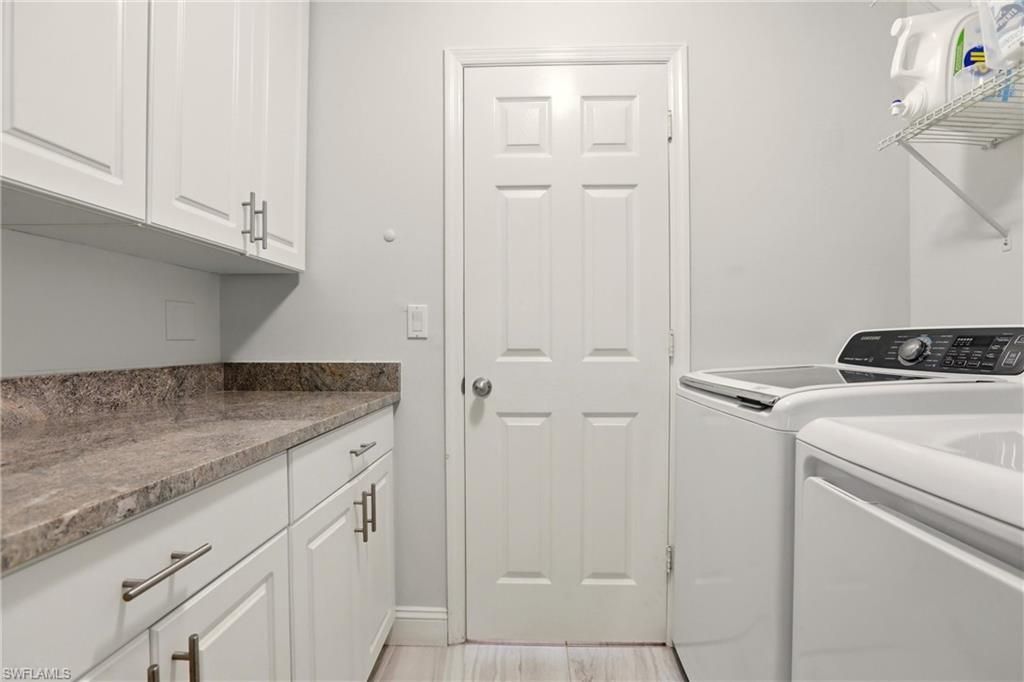 4282 Longshore Way N, Naples, FL 34119 Photo
