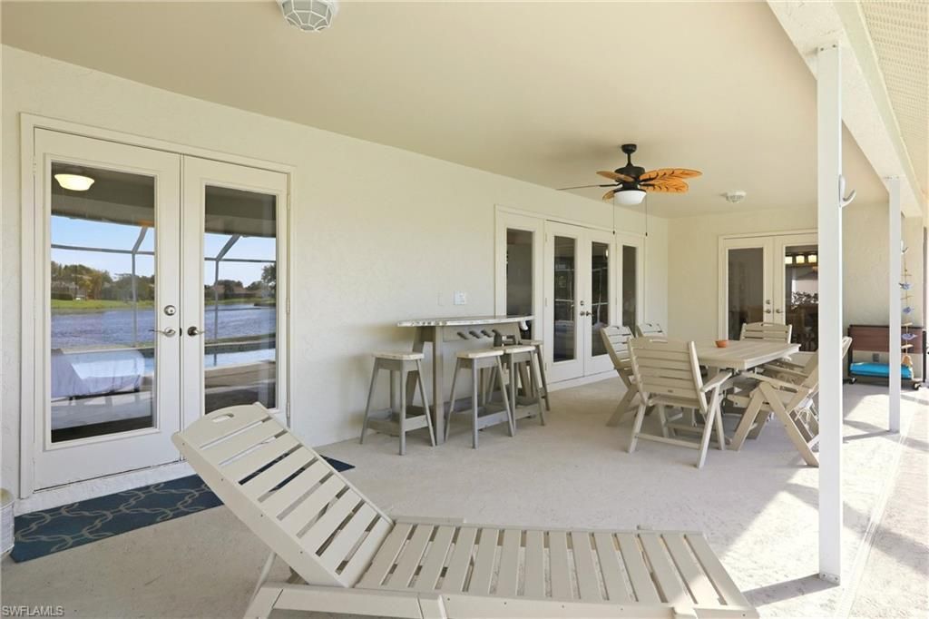 4282 Longshore Way N, Naples, FL 34119 Photo