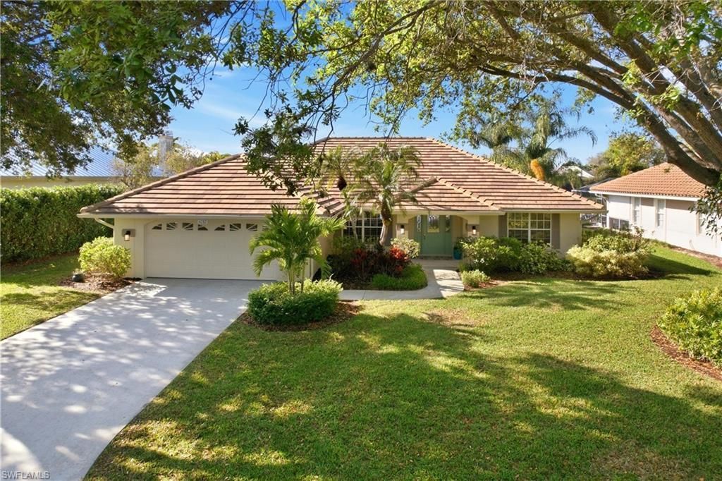 4282 Longshore Way N, Naples, FL 34119 Photo