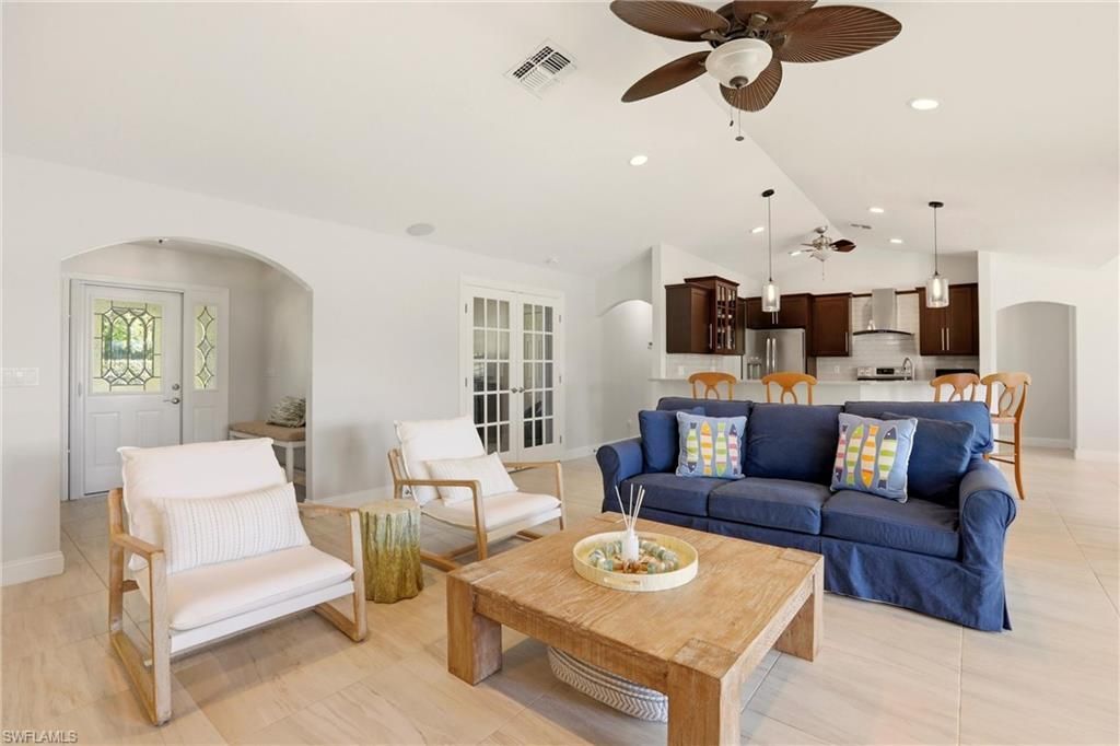 4282 Longshore Way N, Naples, FL 34119 Photo