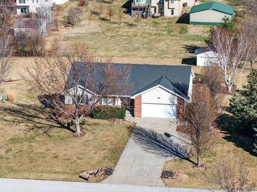 12065 Iva Street , Gretna, NE 68028