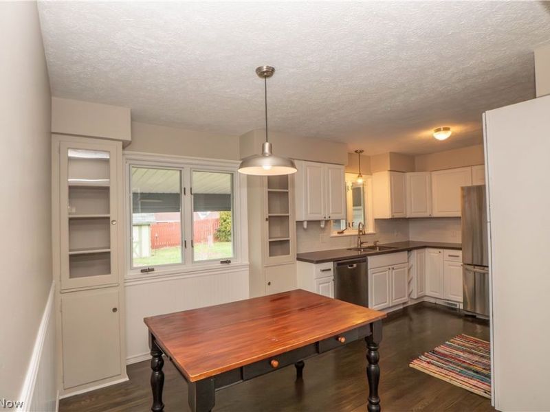 2528 N Haven Boulevard, Cuyahoga Falls, OH 44223 Photo 10