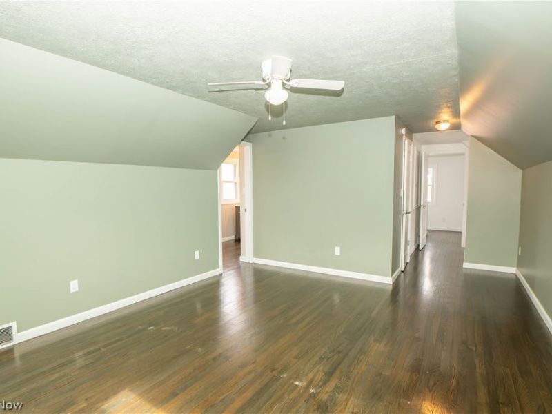 2528 N Haven Boulevard, Cuyahoga Falls, OH 44223 Photo 23