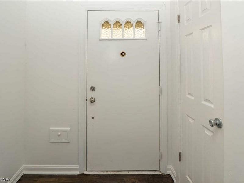 2528 N Haven Boulevard, Cuyahoga Falls, OH 44223 Photo 3