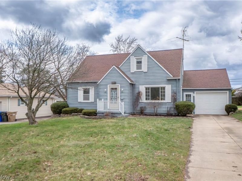 2528 N Haven Boulevard, Cuyahoga Falls, OH 44223 Photo 37