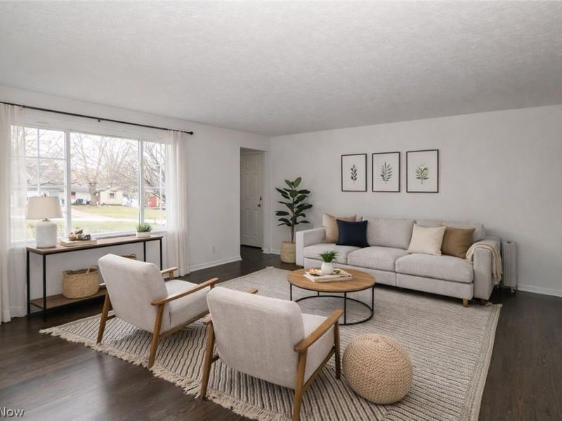 2528 N Haven Boulevard, Cuyahoga Falls, OH 44223 Photo 4