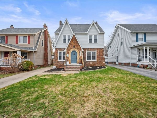 3525 Silsby Road , University Heights, OH 44118