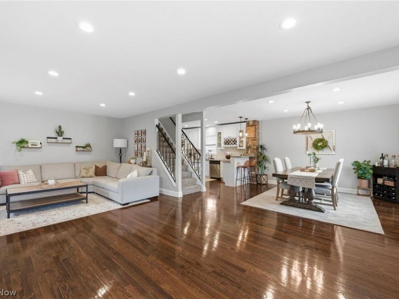 3525 Silsby Road, University Heights, OH 44118 Photo 4