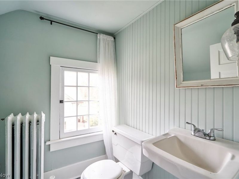 100 Mayfield Avenue, Akron, OH 44313 Photo 28