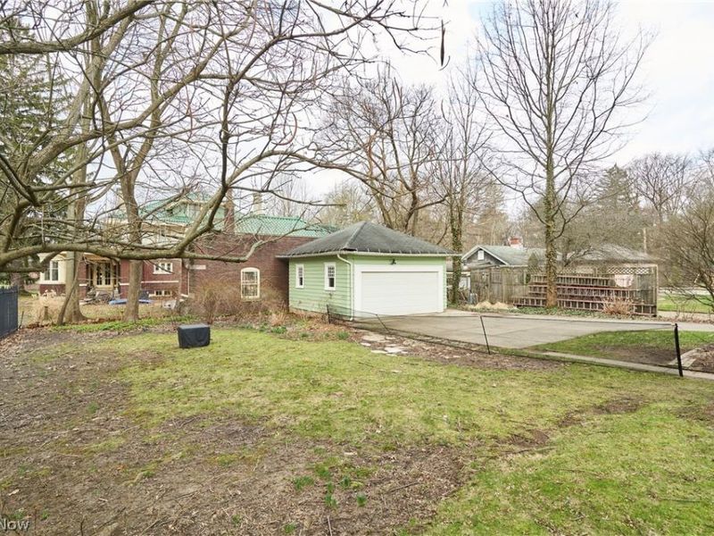 100 Mayfield Avenue, Akron, OH 44313 Photo 33